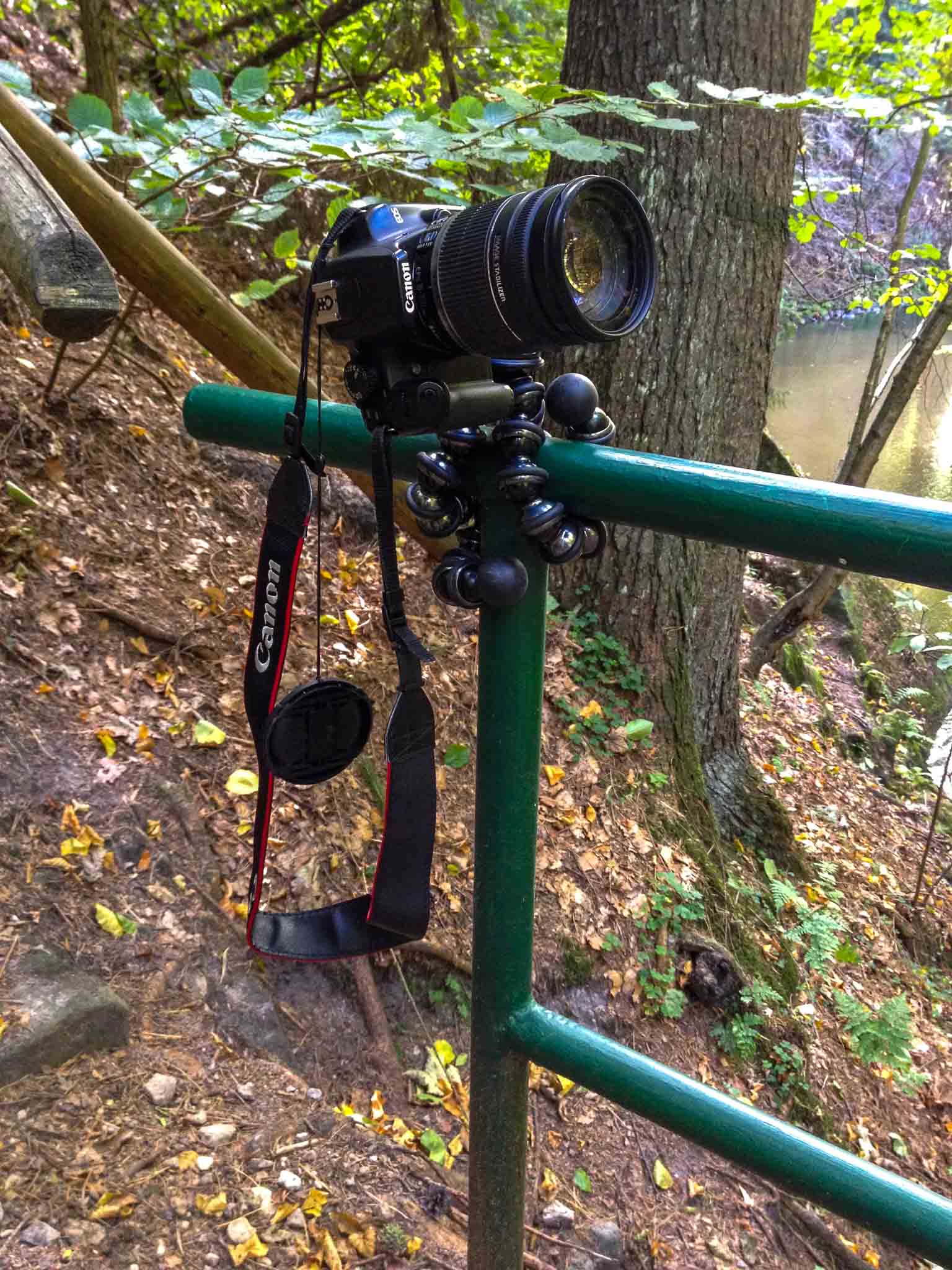 11-malerweg-canon-camera-on-gorila-tripod-to-take-selfies