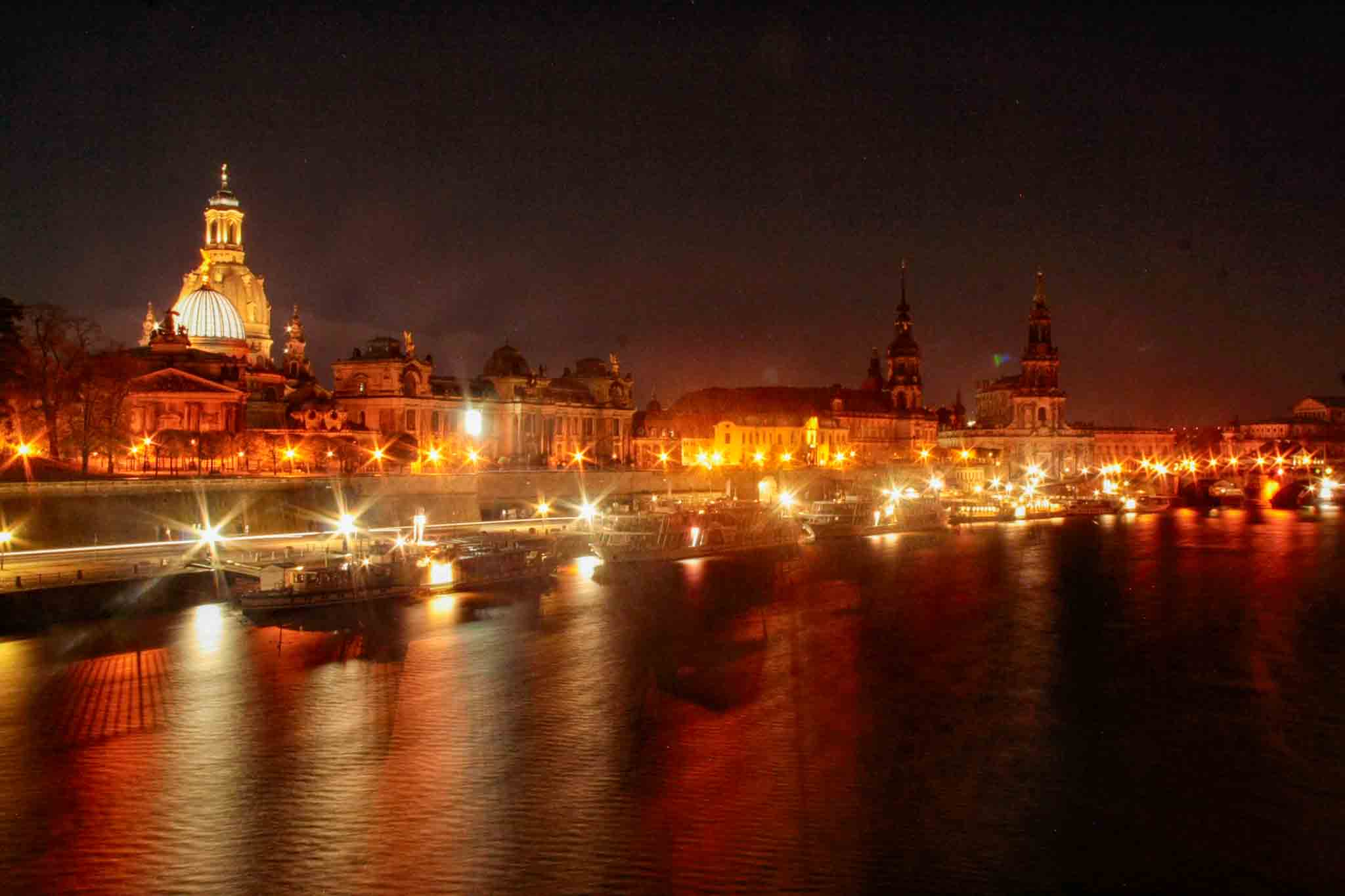 Dresden, Elbe, at Night